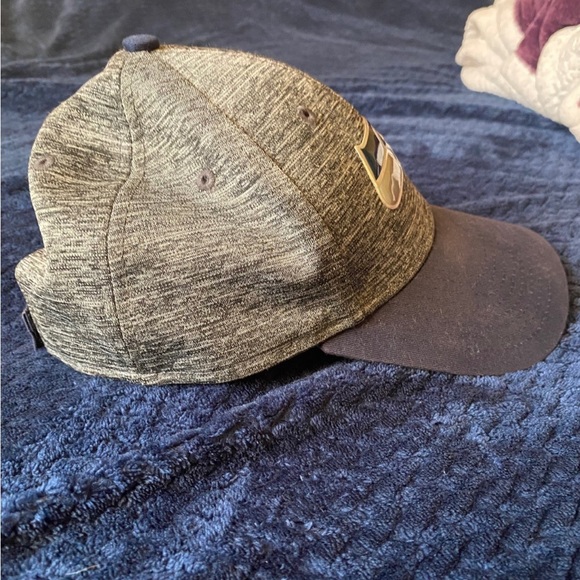New Era NFL Seattle Seahawks Adjustable Hat - Picture 8 of 11